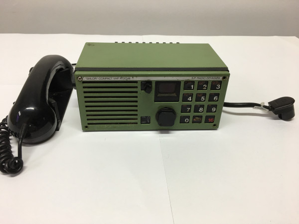 Sailor VHF RT2048