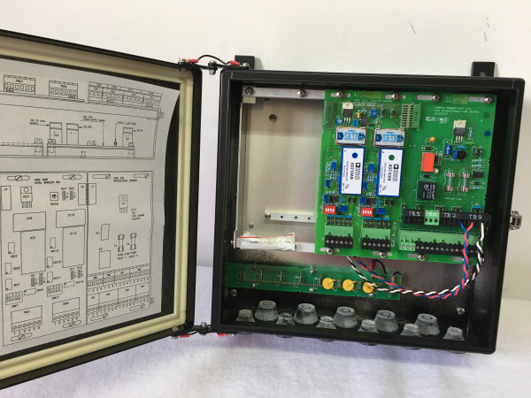 Simrad Robertson Autopilot Distribution Unit D93